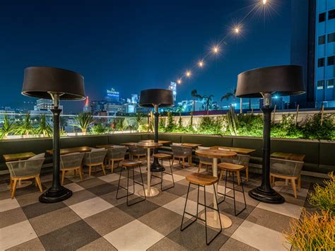 cara cara los angeles reviews|proper hotel rooftop los angeles.